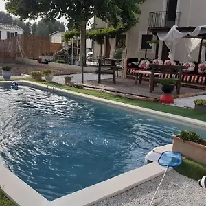 Arles-logement 2 4 Pers En Plein Campagne Appartement